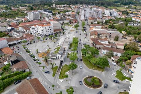 Apartamento t3 mobilado para arrendamento | ferreiros, amares