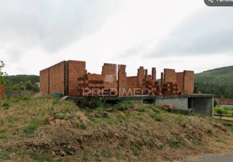 Moradia t2 em construção