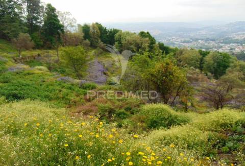 Terreno em lordelo / parque natural do alvão - vila real