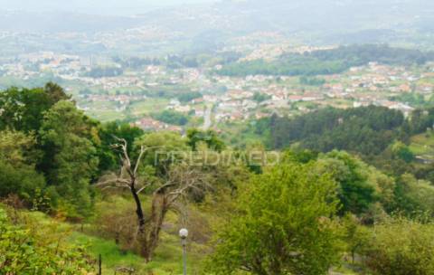 Terreno em lordelo / parque natural do alvão - vila real