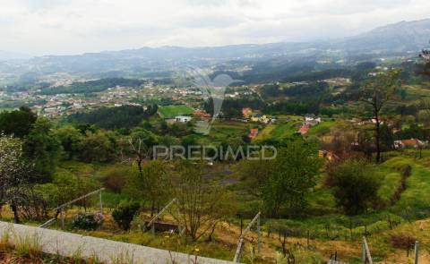 Terreno em lordelo / parque natural do alvão - vila real
