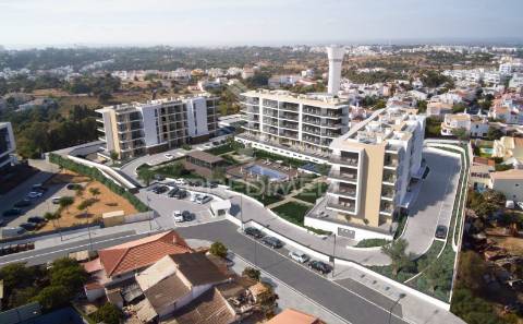 Horus residence - apartamento t2 , rés do chão com 265m2 de área bruta, portimão