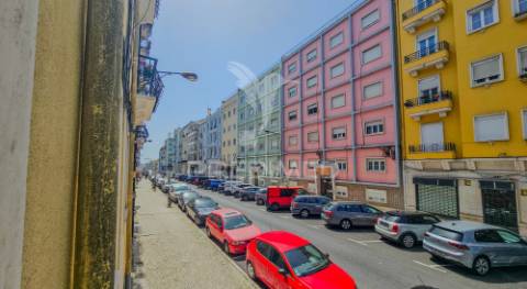 Apartamento t3 no centro de lisboa, arroios