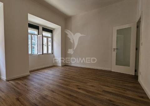 Apartamento t3 no centro de lisboa, arroios