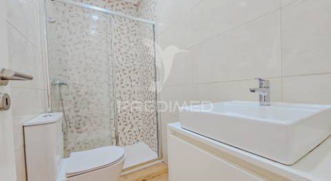 Apartamento t3 no centro de lisboa, arroios