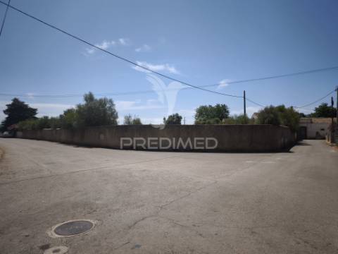 Paderne - moradia com cavalariças- tradição, potencial e localização privilegiada