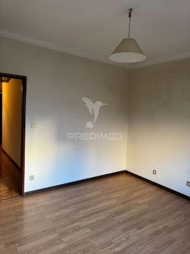 Apartamento t3 centro de fafe com terraço de 200m2