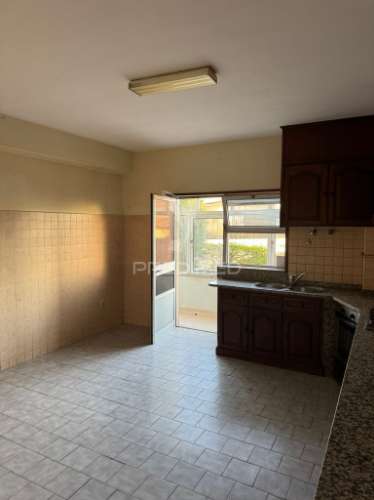 Apartamento t3 centro de fafe com terraço de 200m2