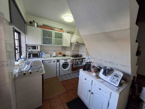 Quarto para arrendamento - alhos vedros