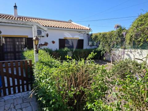 Quarto para arrendamento - alhos vedros