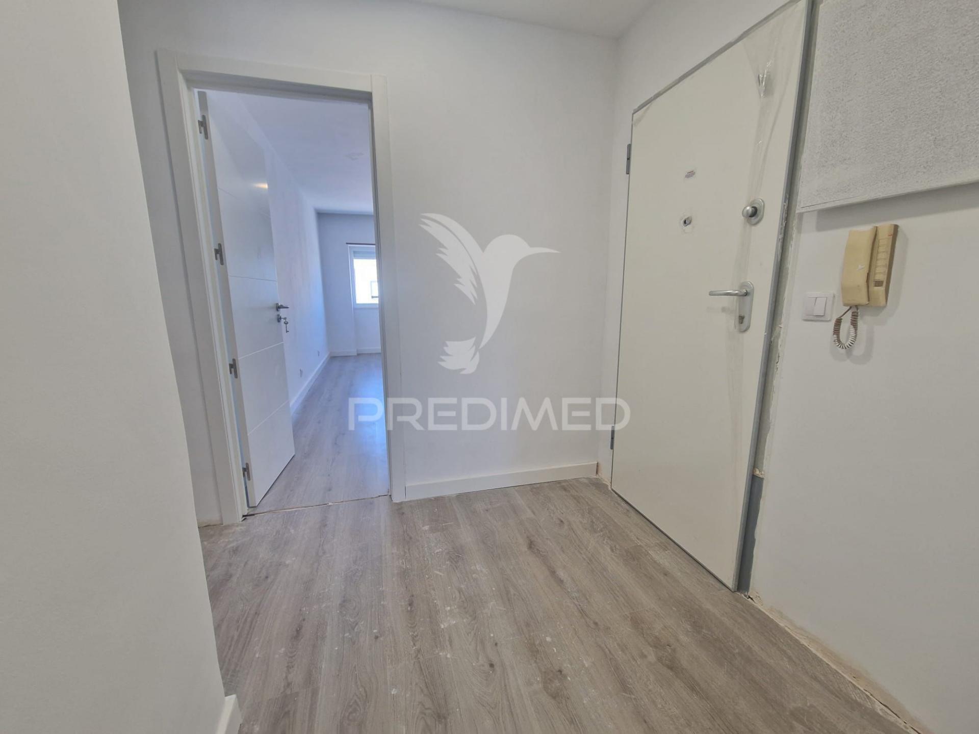 Apartamento t3 em almada