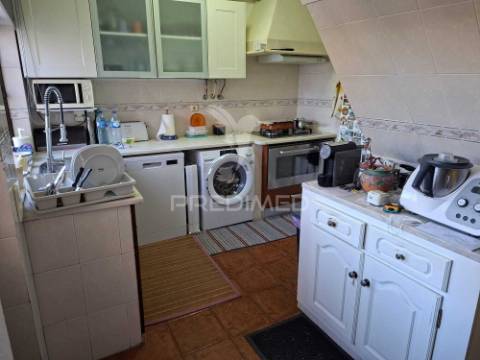 Quarto para arrendamento - alhos vedros