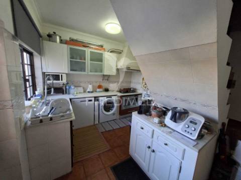 Quarto para arrendamento - alhos vedros