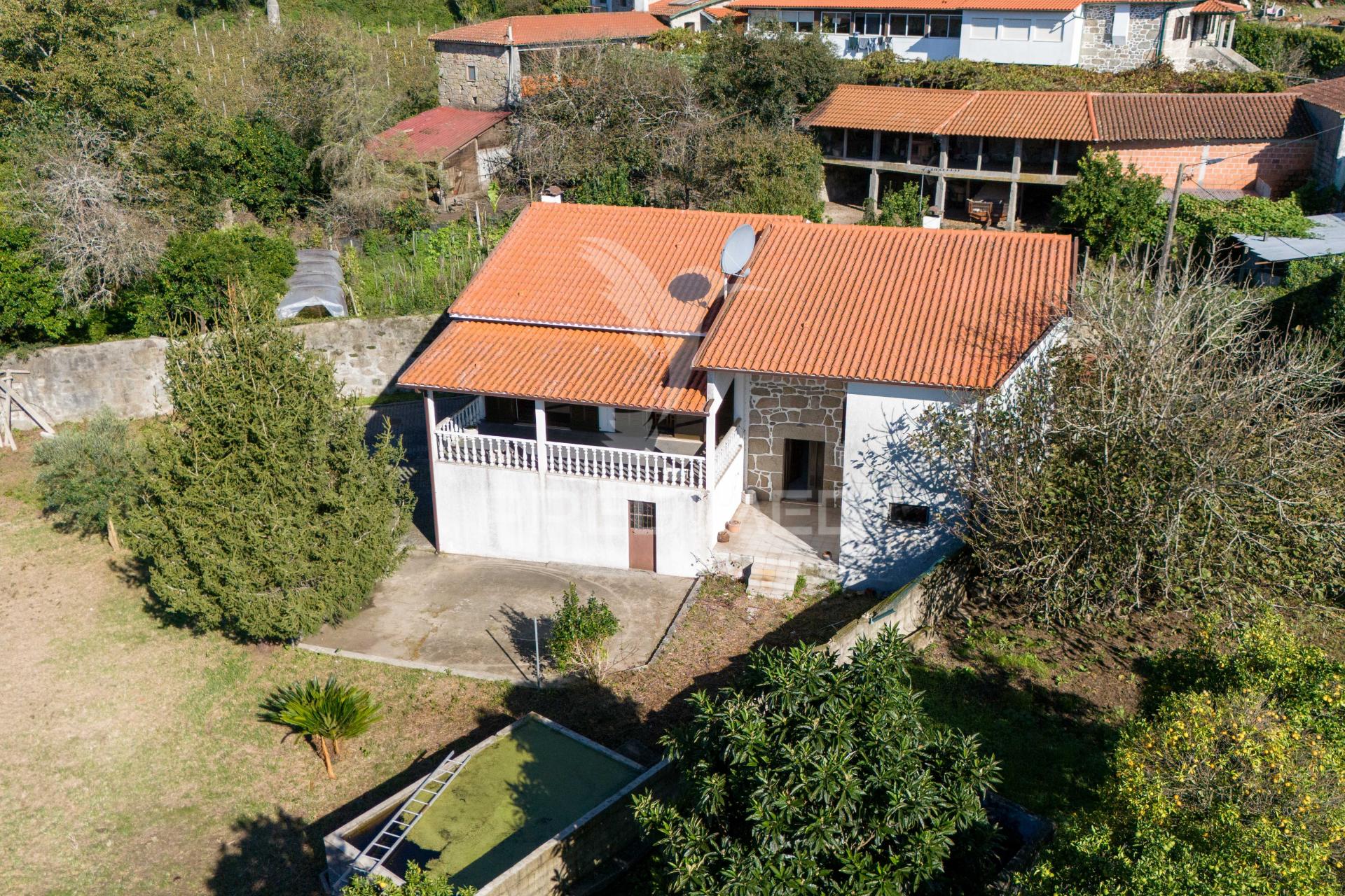 Moradia individual t3 - amares (com terreno) - novidade