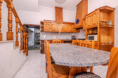 Moradia individual t3 - amares (com terreno) - novidade