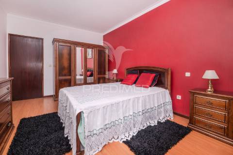 Moradia individual t3 - amares (com terreno) - novidade