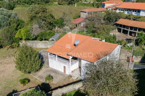 Moradia individual t3 - amares (com terreno) - novidade