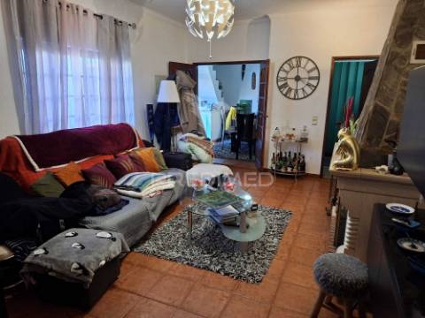 Quarto para arrendamento - alhos vedros