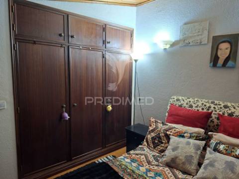 Quarto para arrendamento - alhos vedros