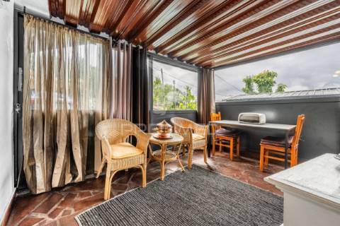 Moradia, casa t2, com terreno, em rendufinho, povoa lanhoso.