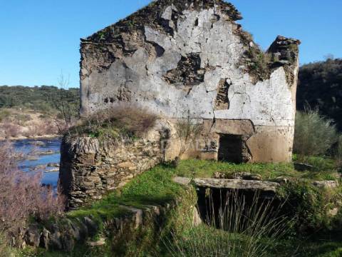 Herdade com artigo urbano