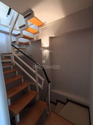 T2 triplex com terraço – zona central do porto