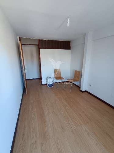 T2 triplex com terraço – zona central do porto