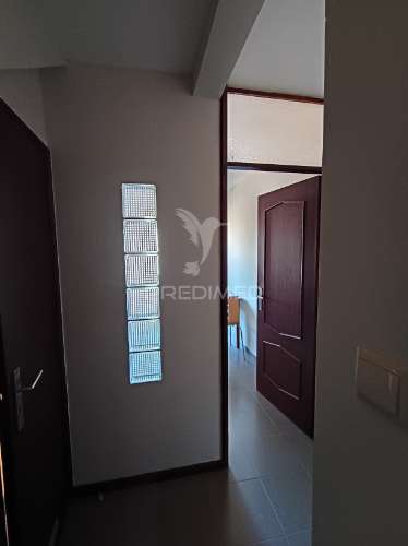 T2 triplex com terraço – zona central do porto