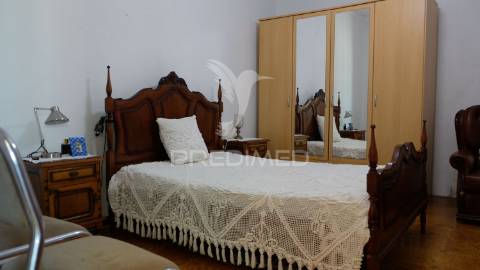 Moradia isolada, tramaga, ponte de sor