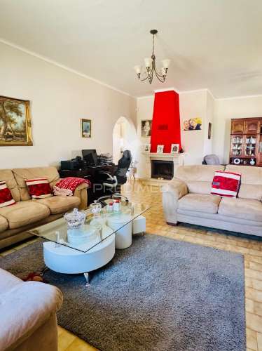 Encantadora moradia t2 no coração do barrocal algarvio – cerro de ouro, paderne