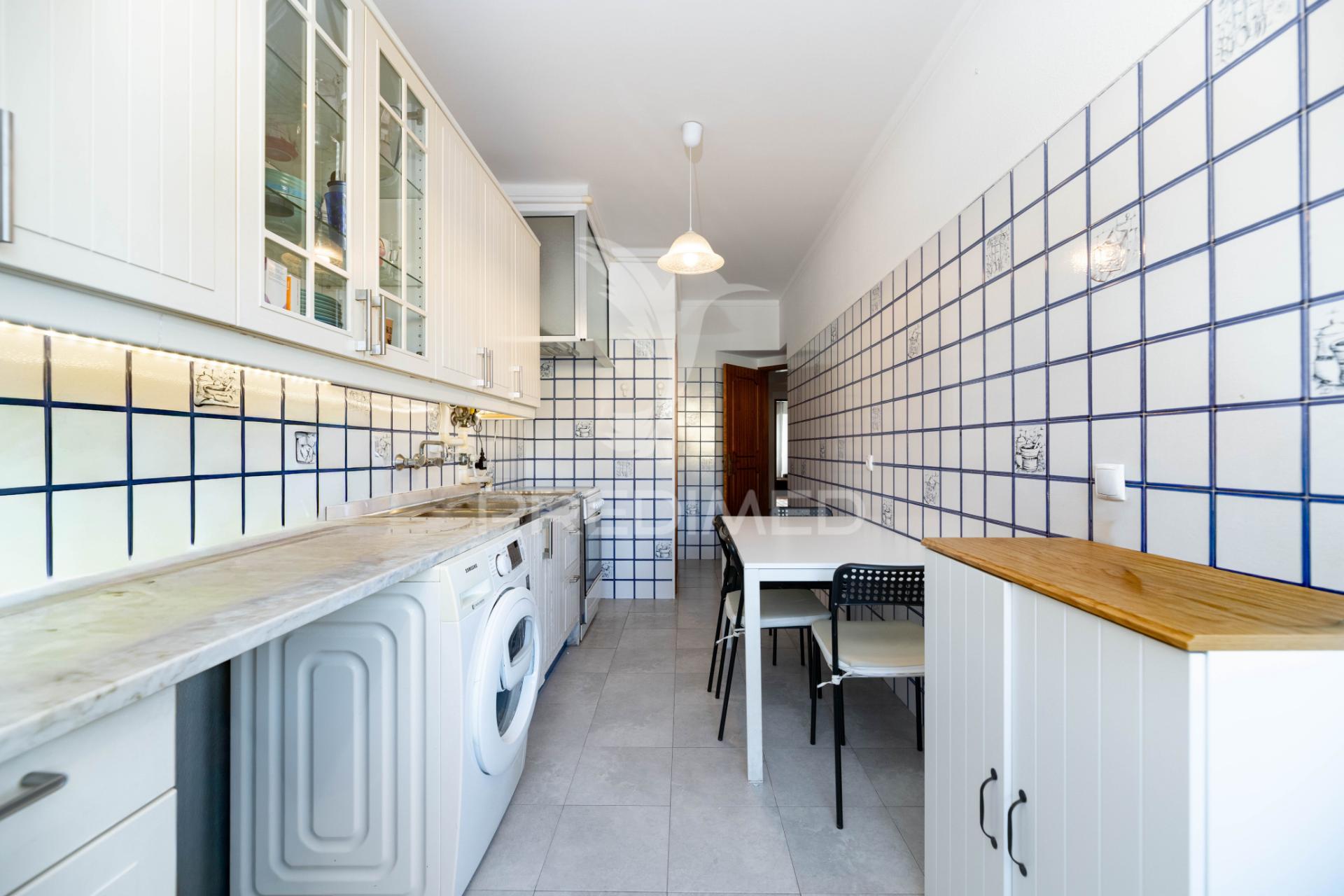 Apartamento t3 no centro de alverca do ribatejo