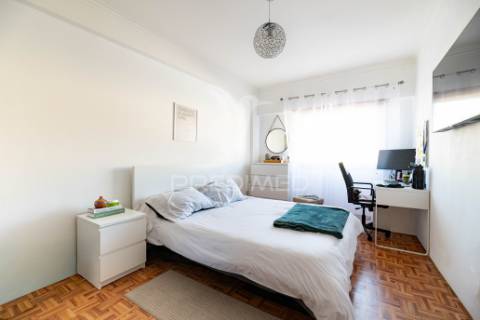 Apartamento t3 no centro de alverca do ribatejo