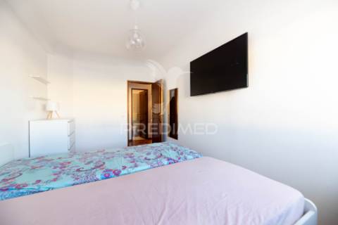 Apartamento t3 no centro de alverca do ribatejo