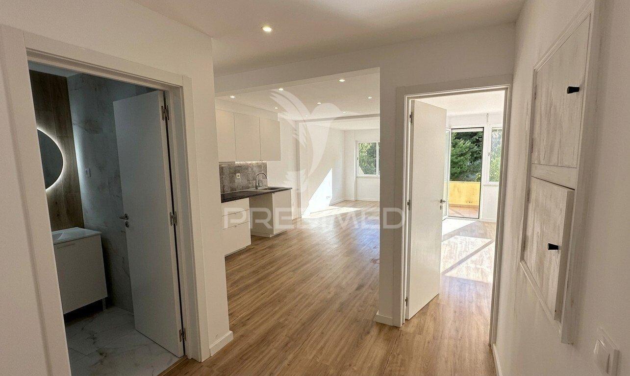 Apartamento t2 em mercês