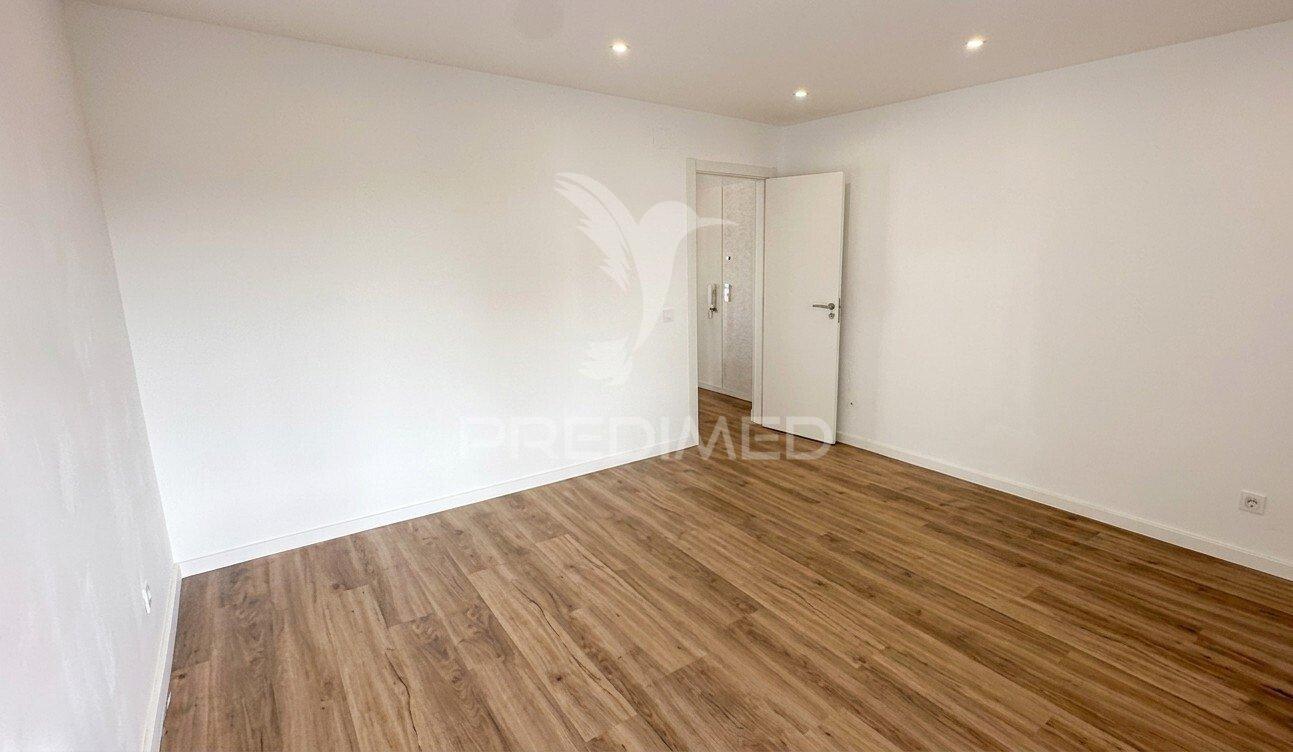 Apartamento t2 em mercês