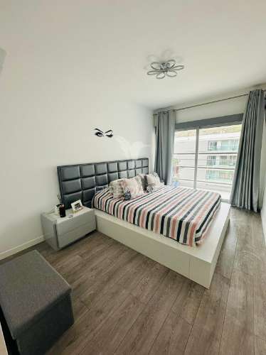 Apartamento t4 semi-novo com vista rio douro