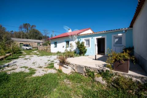 Casas em rio de moinhos