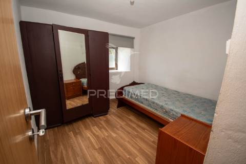 Casas em rio de moinhos