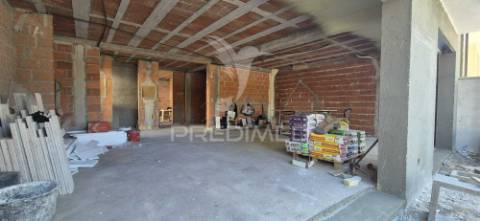 Moradia t4 em palmeira