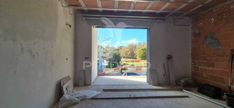 Moradia t4 em palmeira