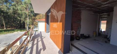 Moradia t4 em palmeira