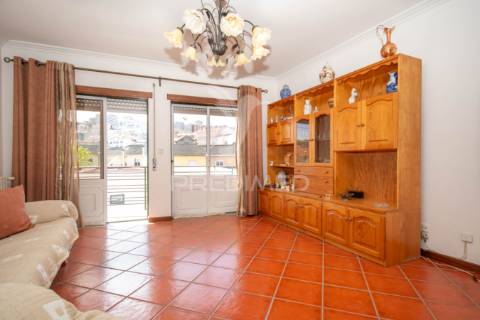 T3 com 162 m² com garagem e sótão no bairro da luz – guarda