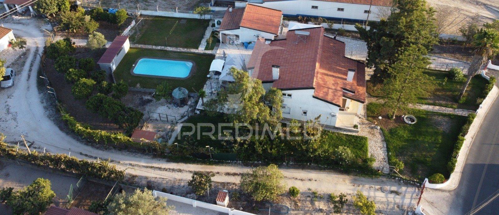 Moradia t6 - samora correia