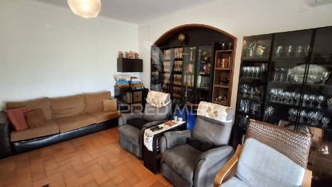 Moradia t6 - samora correia