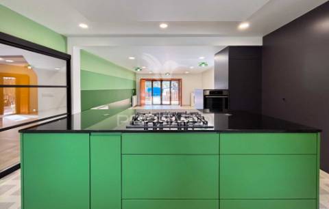 Moradia t3 com potencial de alojamento local, piscina e sustentabilidade  ​