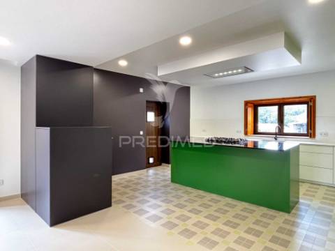 Moradia t3 com potencial de alojamento local, piscina e sustentabilidade  ​