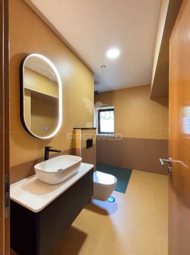 Moradia t3 com potencial de alojamento local, piscina e sustentabilidade  ​