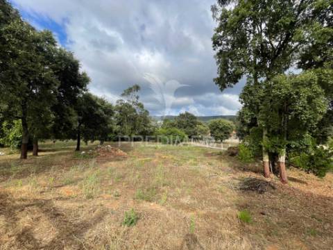 Moradia t3 com potencial de alojamento local, piscina e sustentabilidade  ​