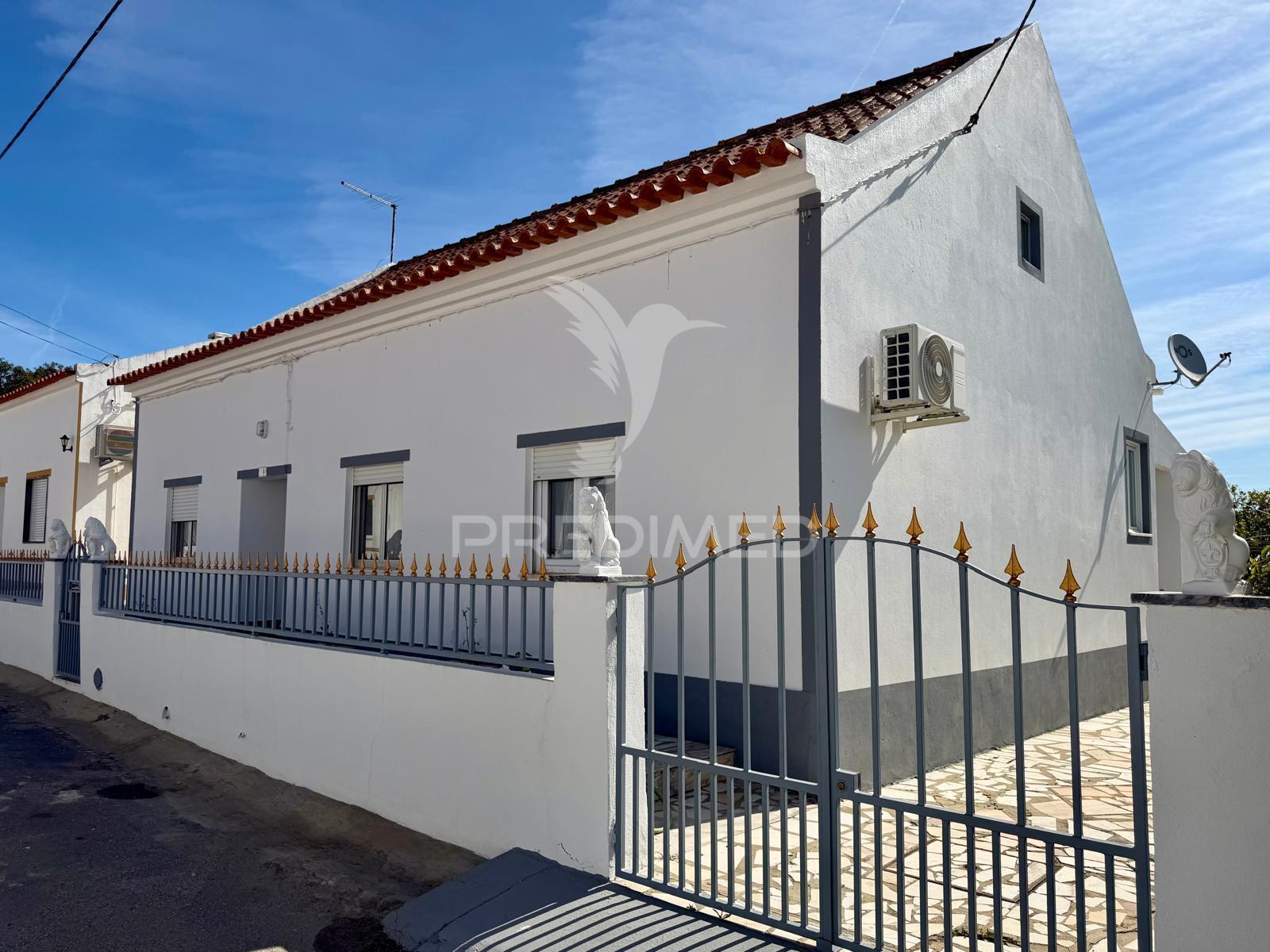 Moradia t5 silveiras montemor o novo