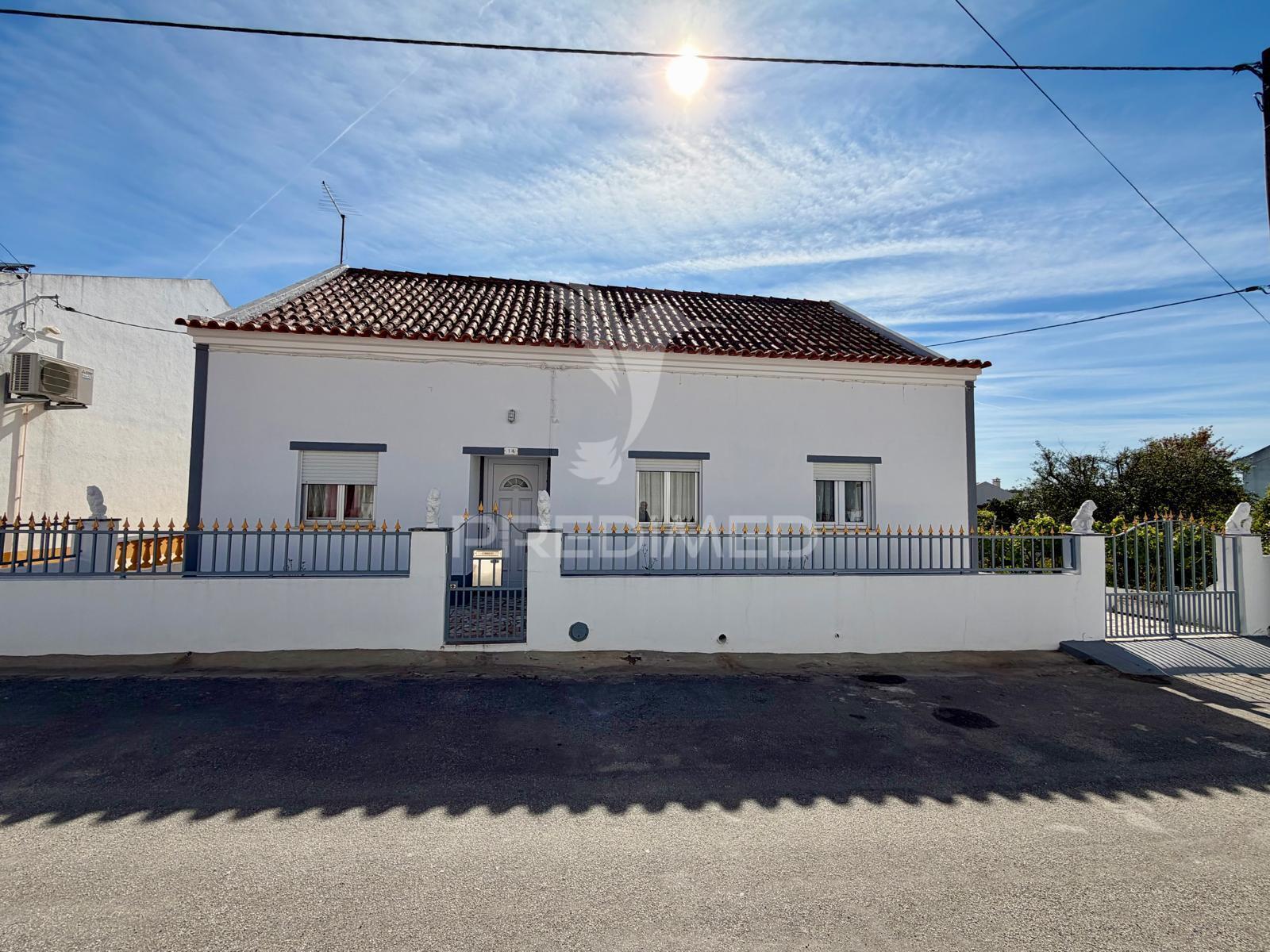 Moradia t5 silveiras montemor o novo